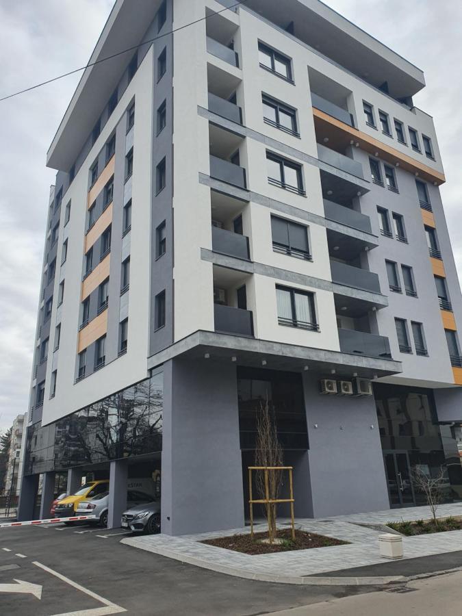 Lux Opera 2 Apartment Banja Luka Ngoại thất bức ảnh